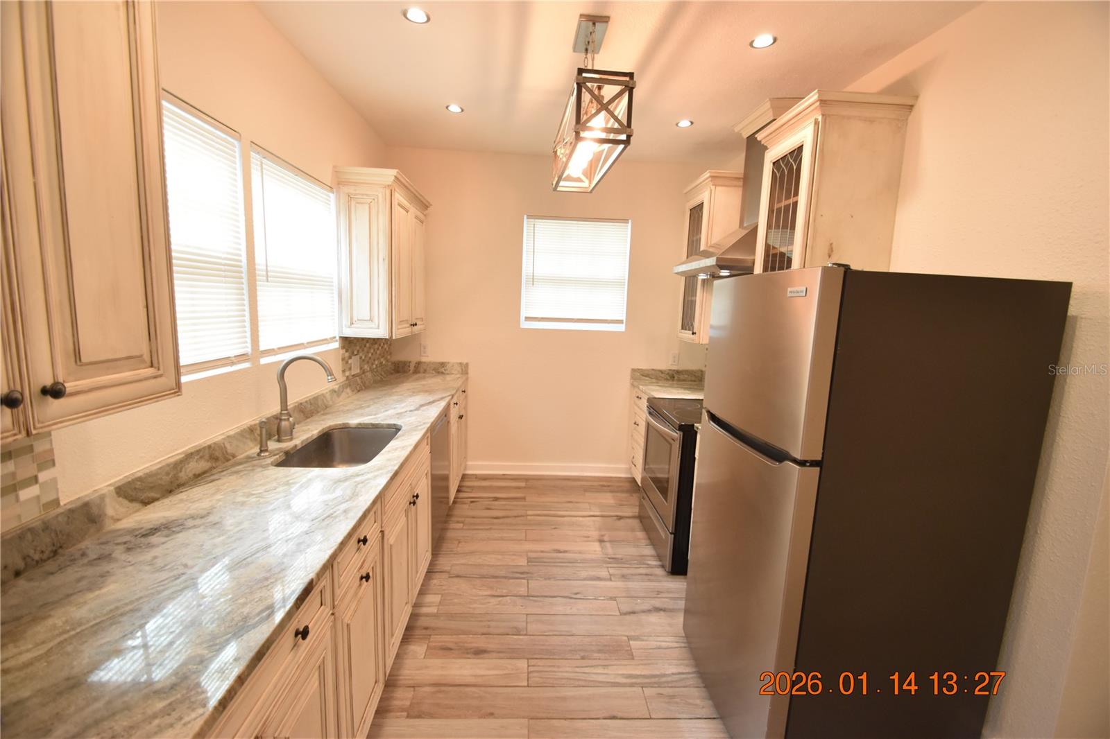 EVELYN CITY - Residential Lease