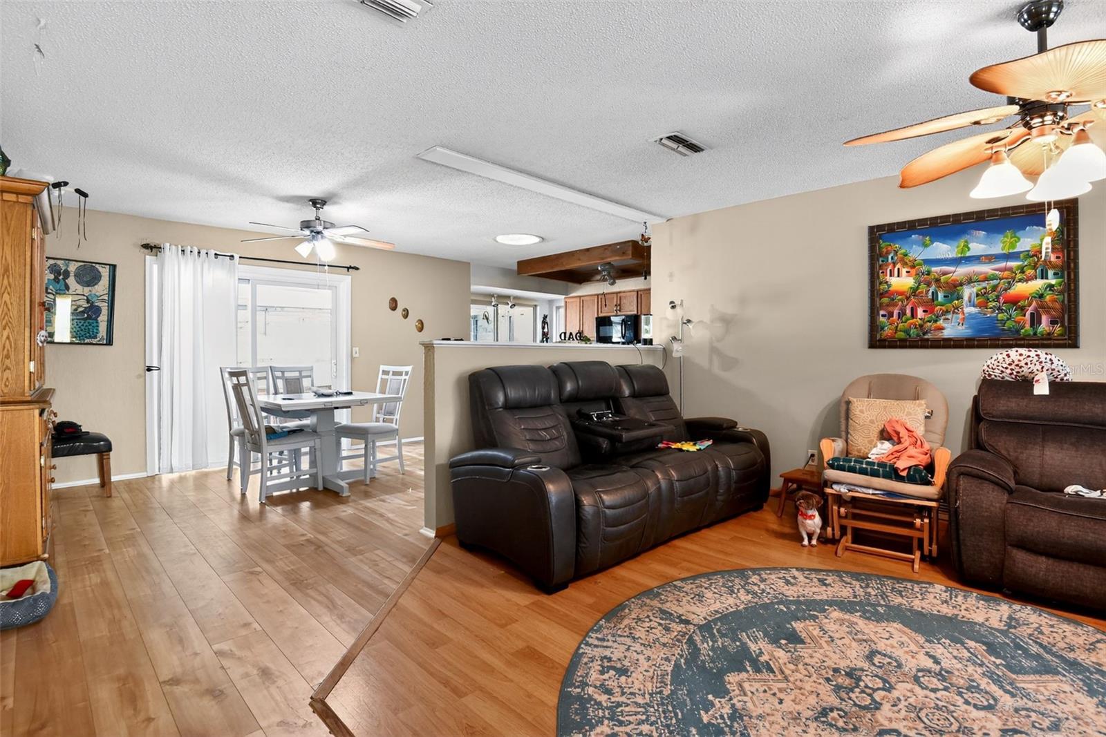 WILLOW RUN UNIT 01 - Residential