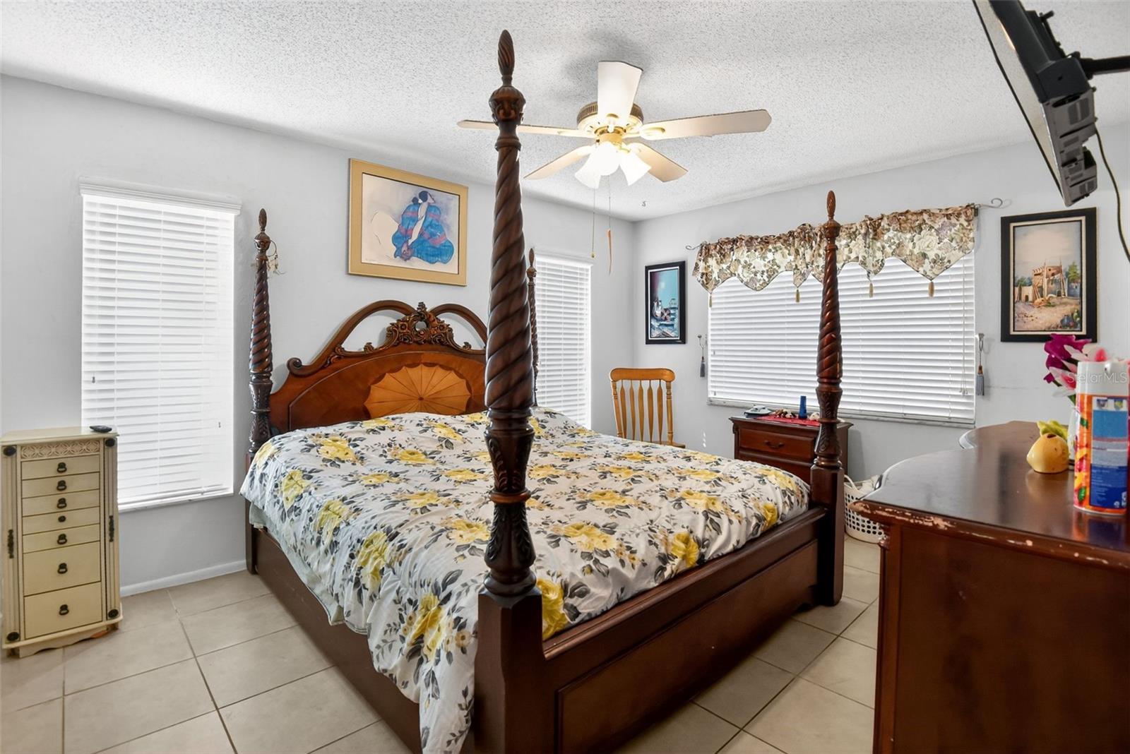 WILLOW RUN UNIT 01 - Residential