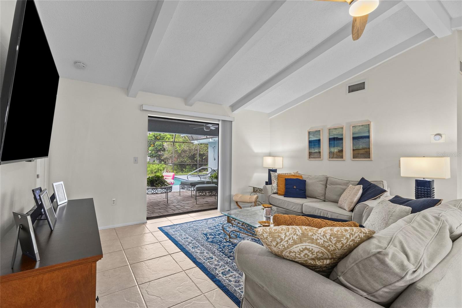 4308 PASADENA CIRCLE