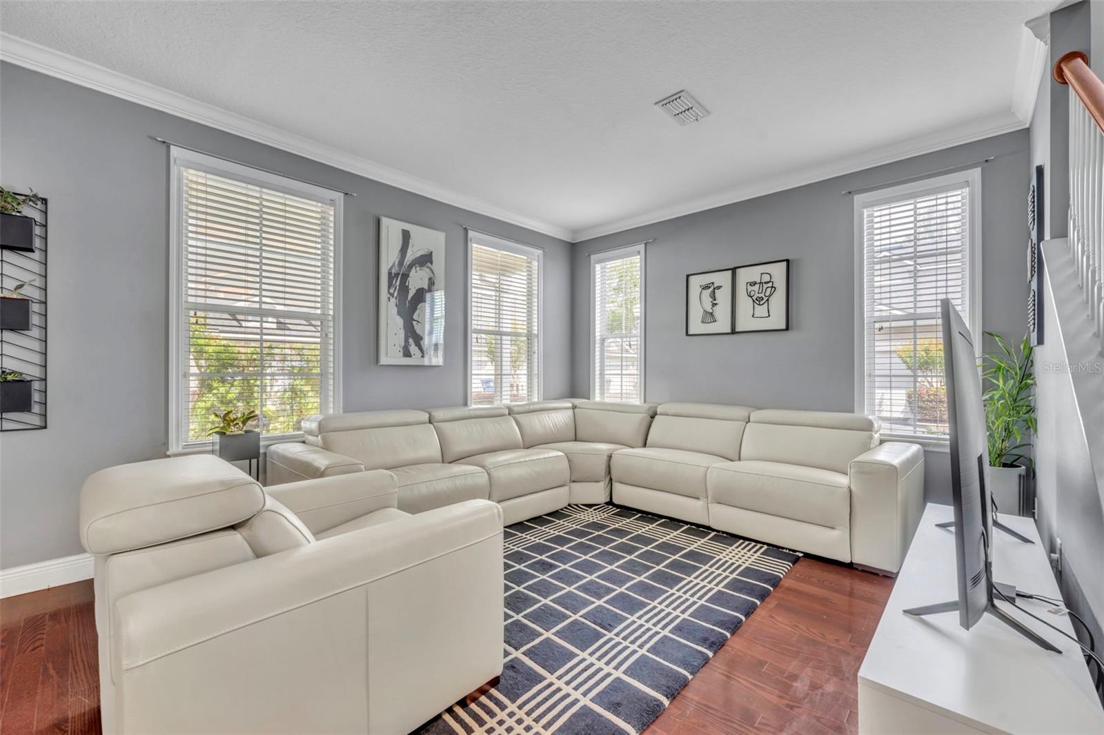 TOWNHOMES/HARPER PLACE - Residential