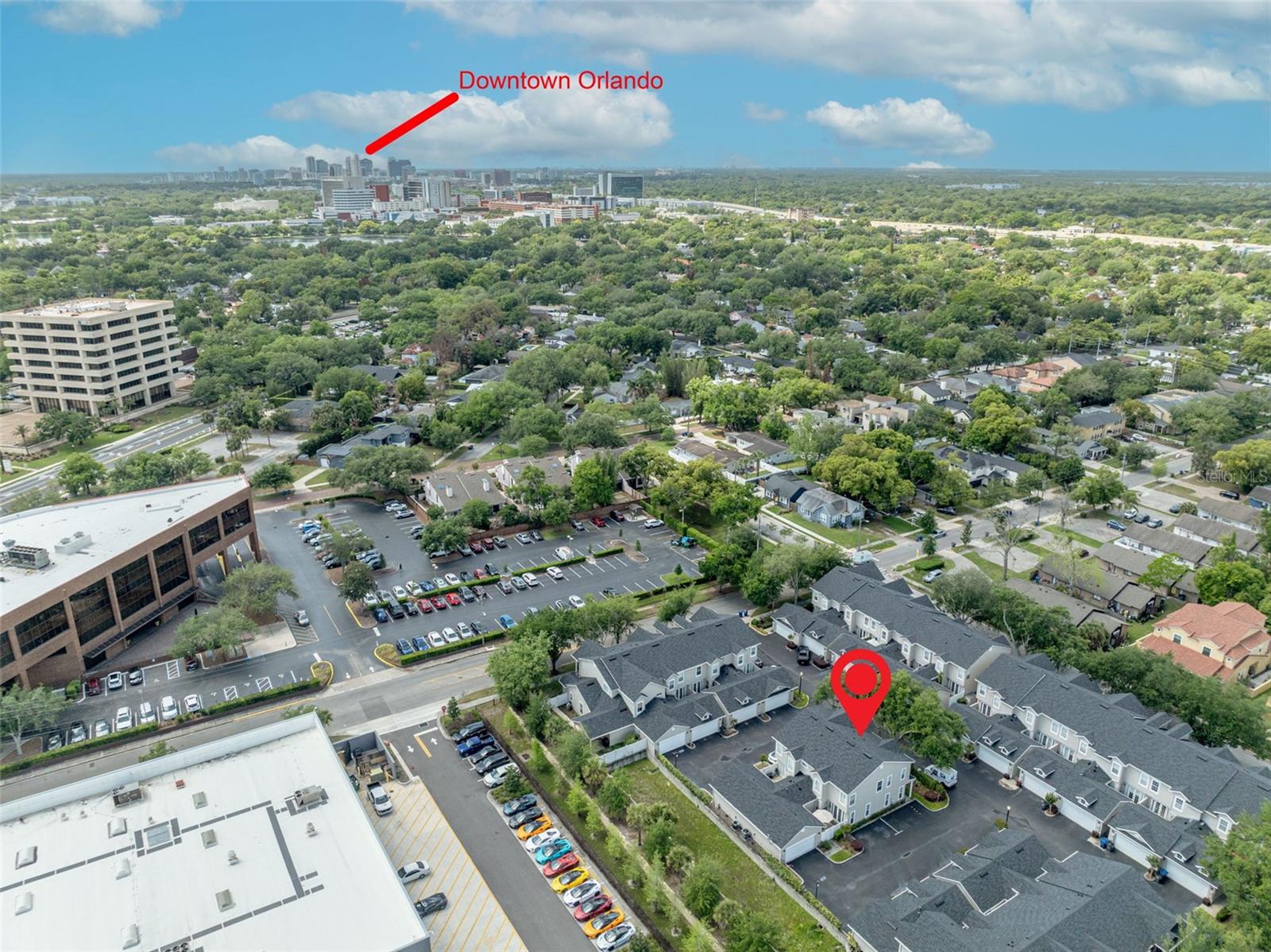 TOWNHOMES/HARPER PLACE - Residential