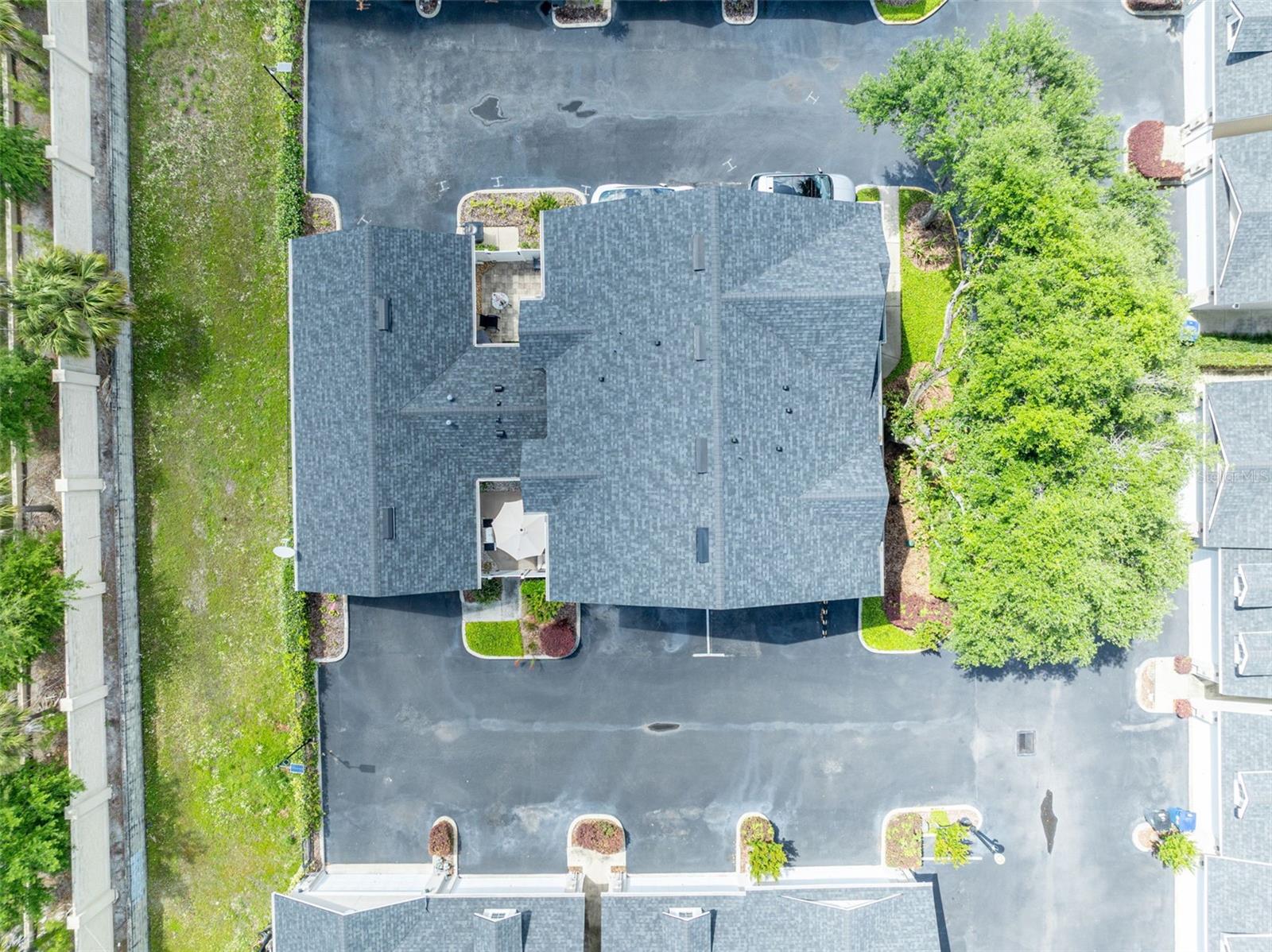 TOWNHOMES/HARPER PLACE - Residential