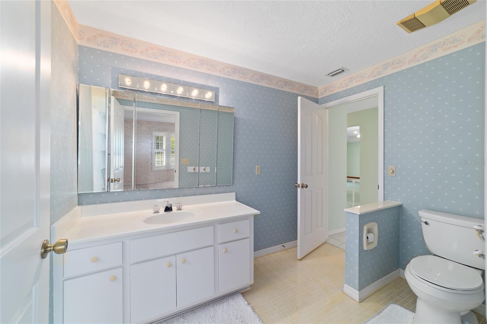 FOREST OF GOLDEN HILLS - Residential