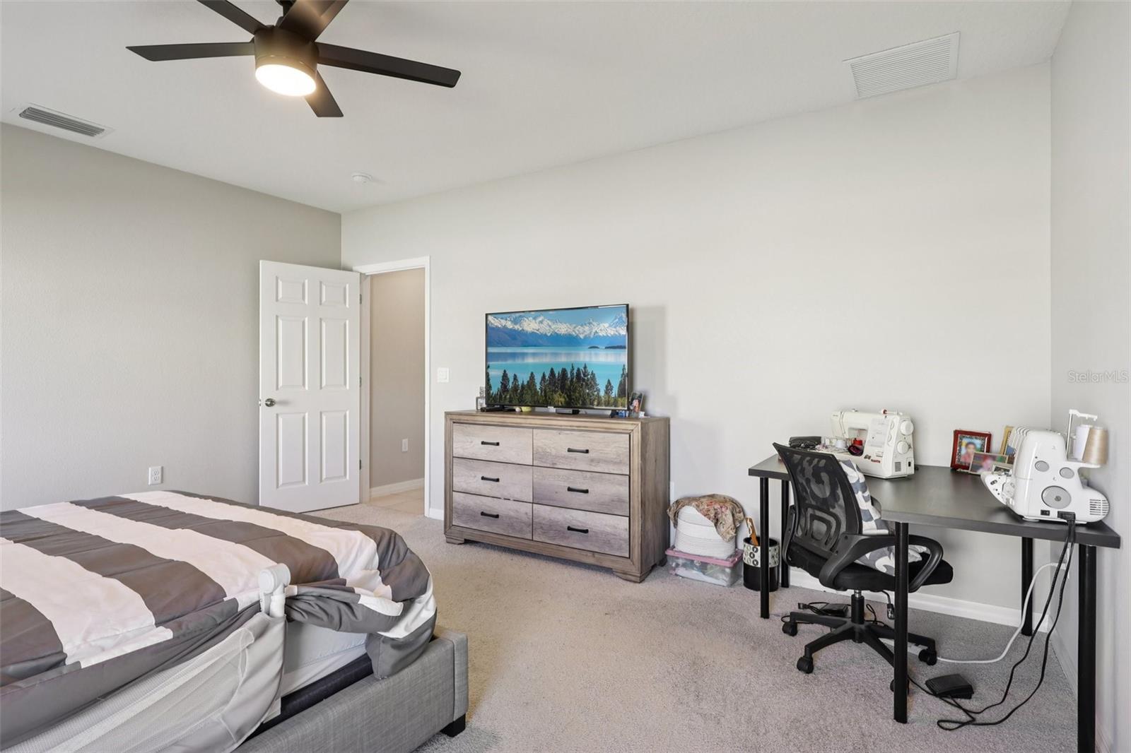 LAKE LINCOLN SUB - Residential