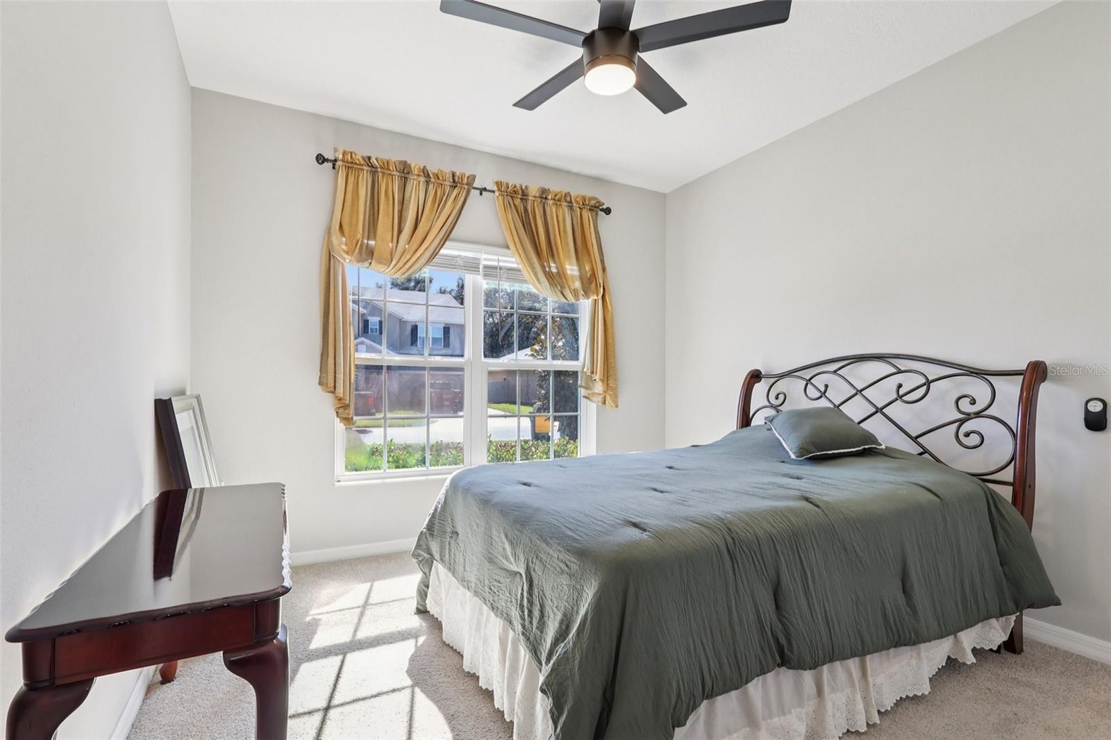 LAKE LINCOLN SUB - Residential