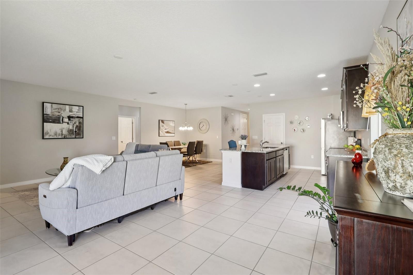 LAKE LINCOLN SUB - Residential