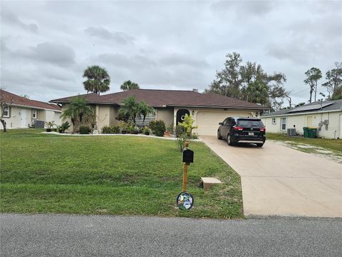 A home in PORT CHARLOTTE