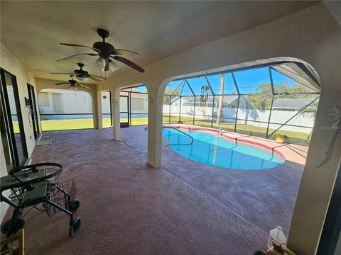 A home in PORT CHARLOTTE