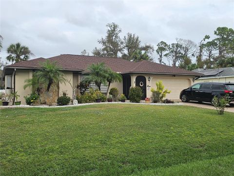 A home in PORT CHARLOTTE