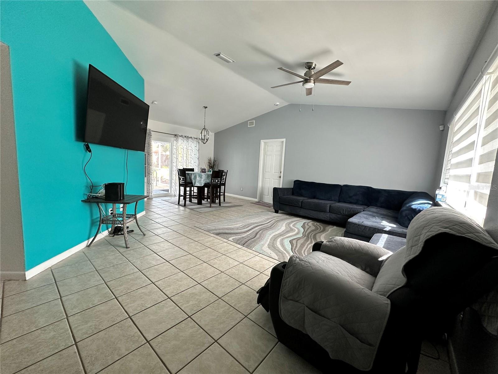 SPRING HILL UNIT 16 - Residential