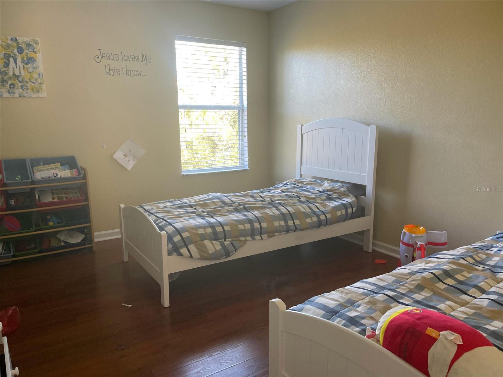 ENCLAVE/MOSS PARK PH2A - Residential Lease