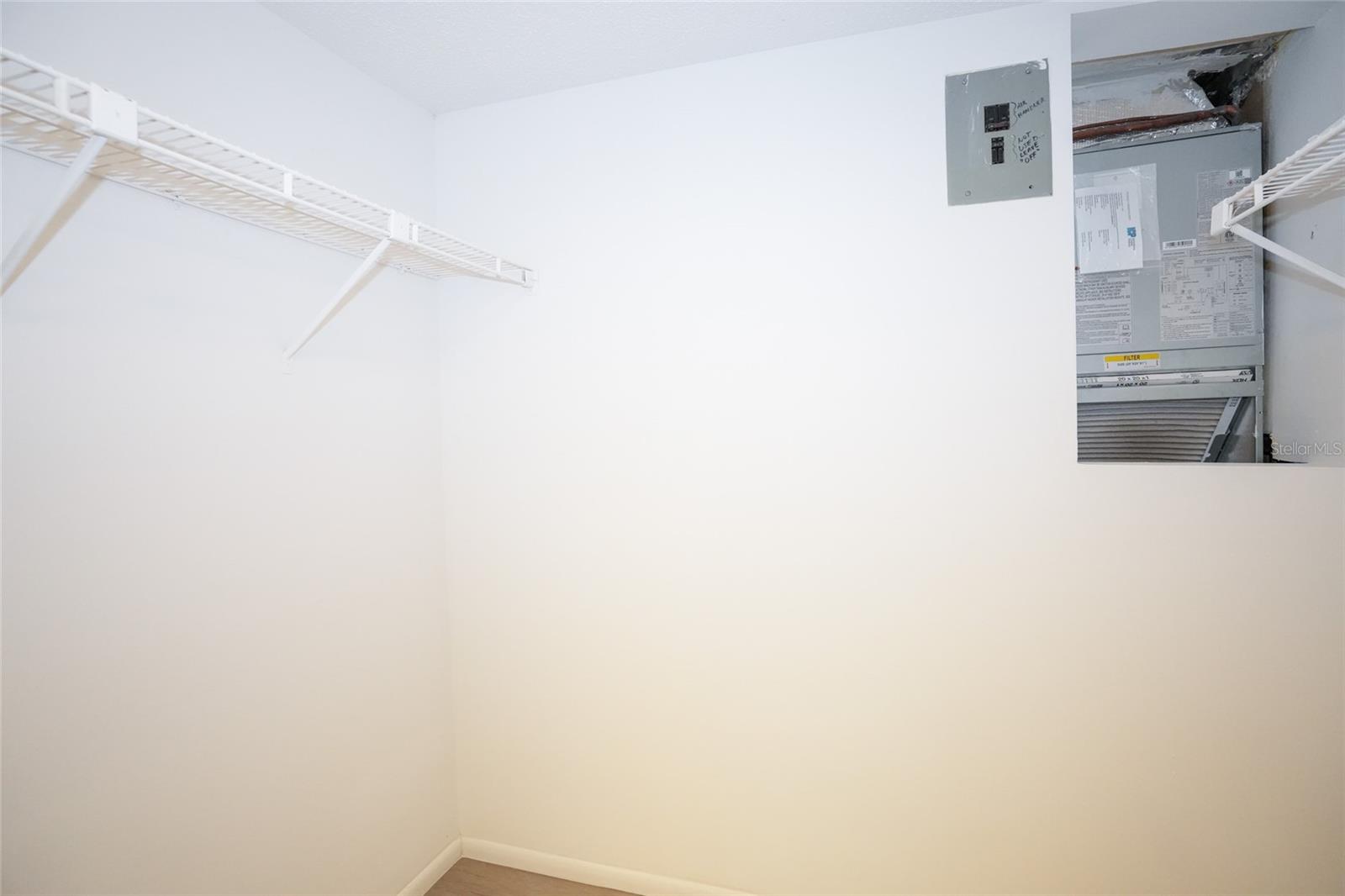 BAYSHORE ON THE LAKE CONDO APTS - Residential