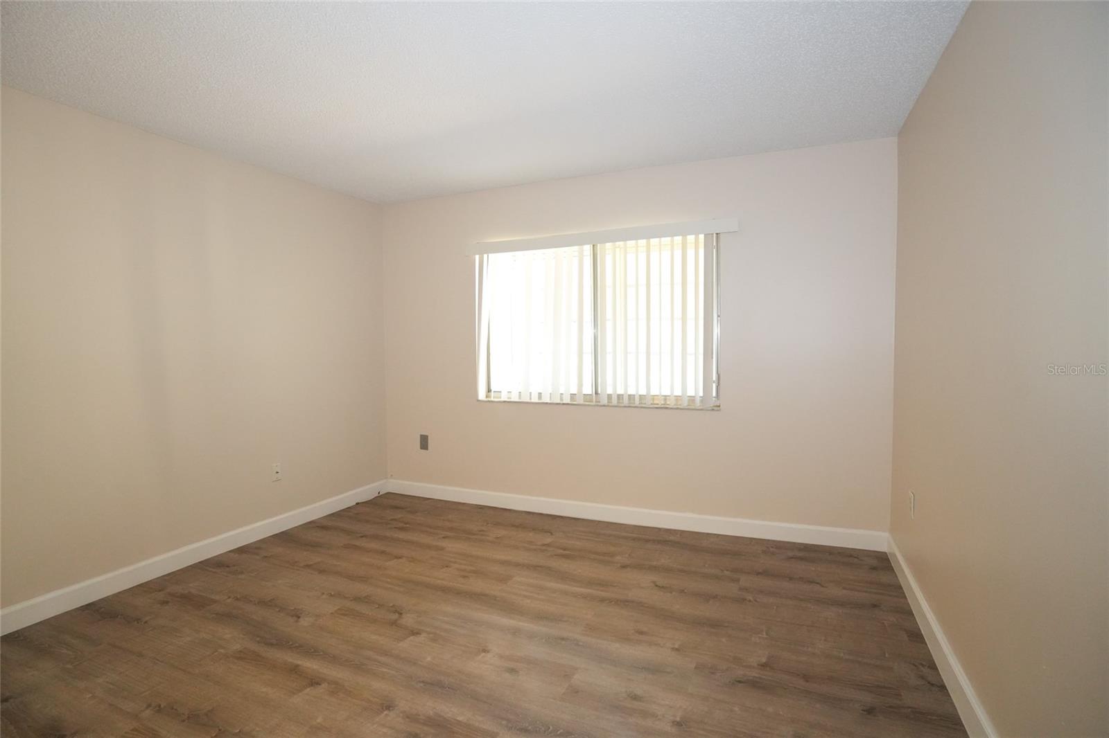 BAYSHORE ON THE LAKE CONDO APTS - Residential