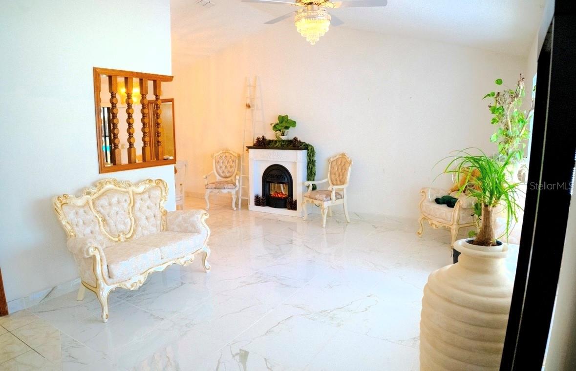 INVERNESS HIGHLANDS WEST - Residential