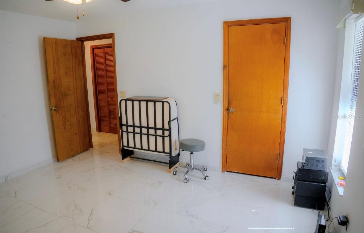 INVERNESS HIGHLANDS WEST - Residential