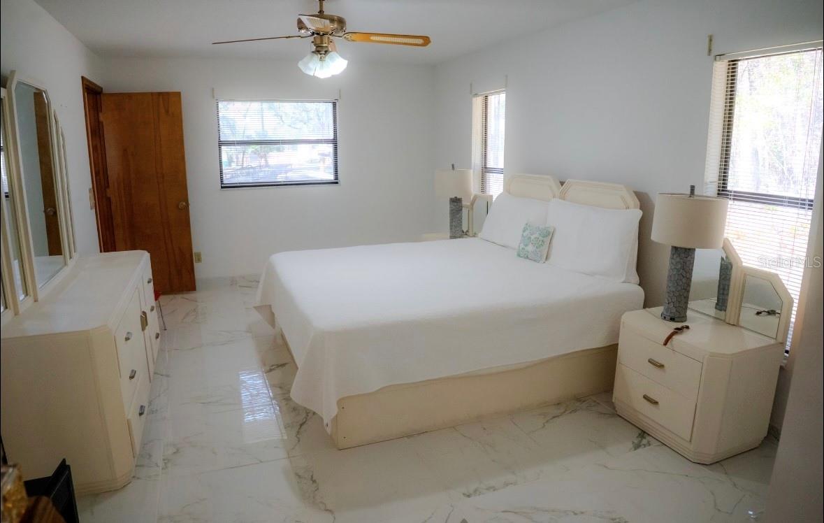 INVERNESS HIGHLANDS WEST - Residential