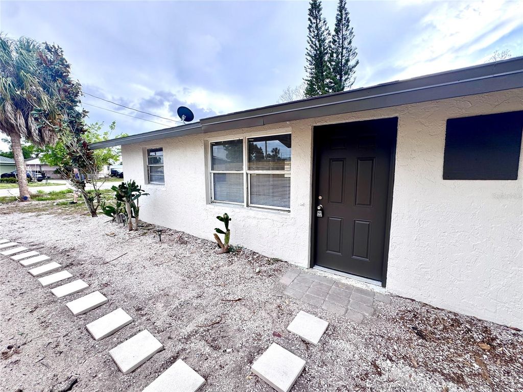 Photo of 116 12th Street W, Palmetto, FL 34221 (MLS # A4688179)