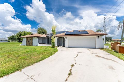 A home in PUNTA GORDA