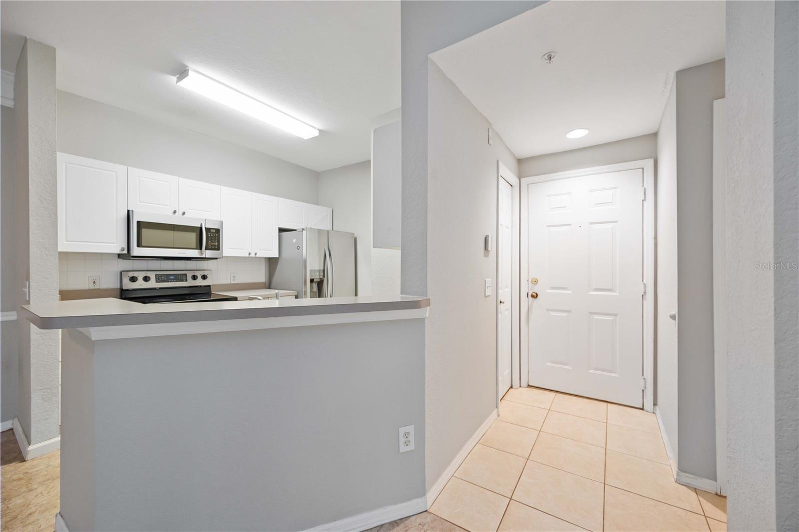 SERENADE ON PALMER RANCH - Residential Lease