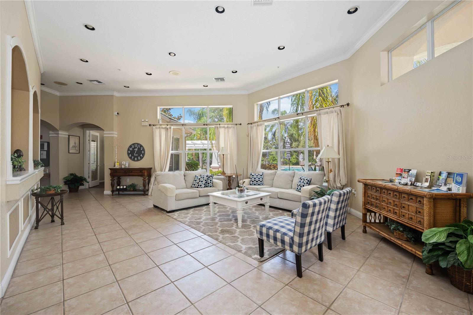 SERENADE ON PALMER RANCH - Residential Lease