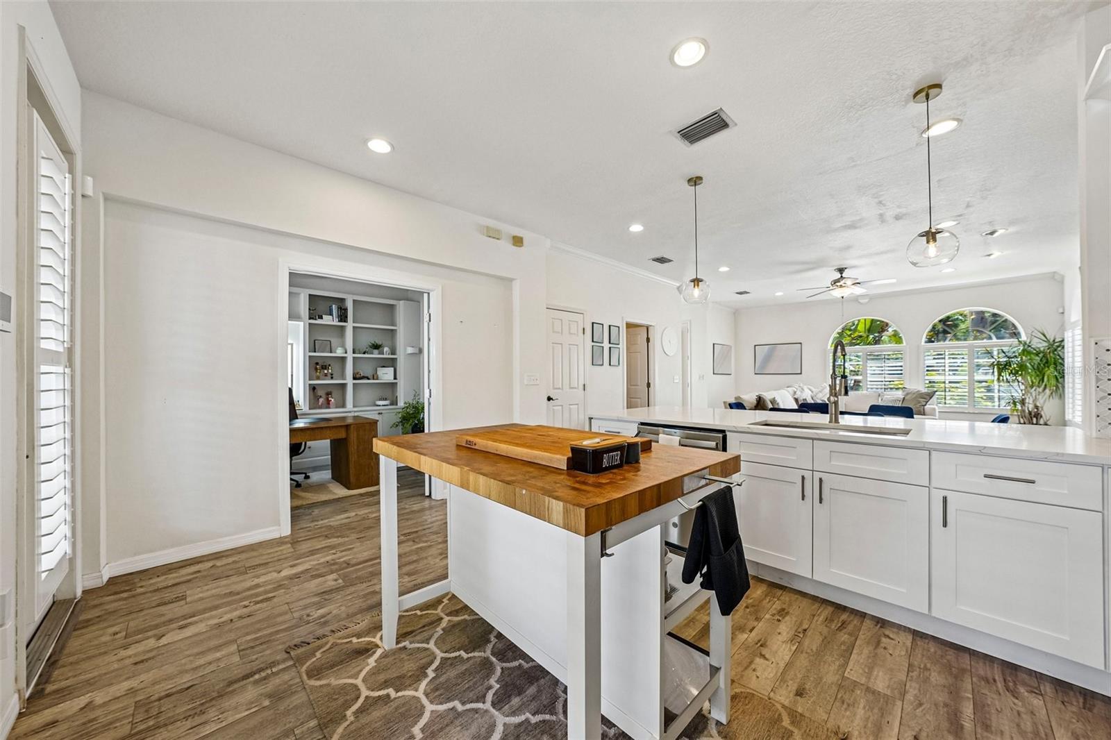 PINELLAS ADD TO ST PETERSBURG FLA - Residential