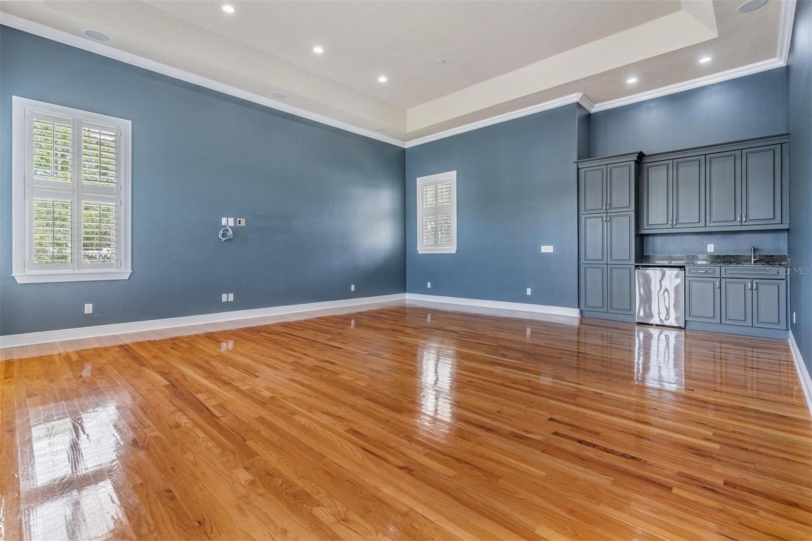 DAVIS ISLANDS PB10 PG52 TO 57 - Residential