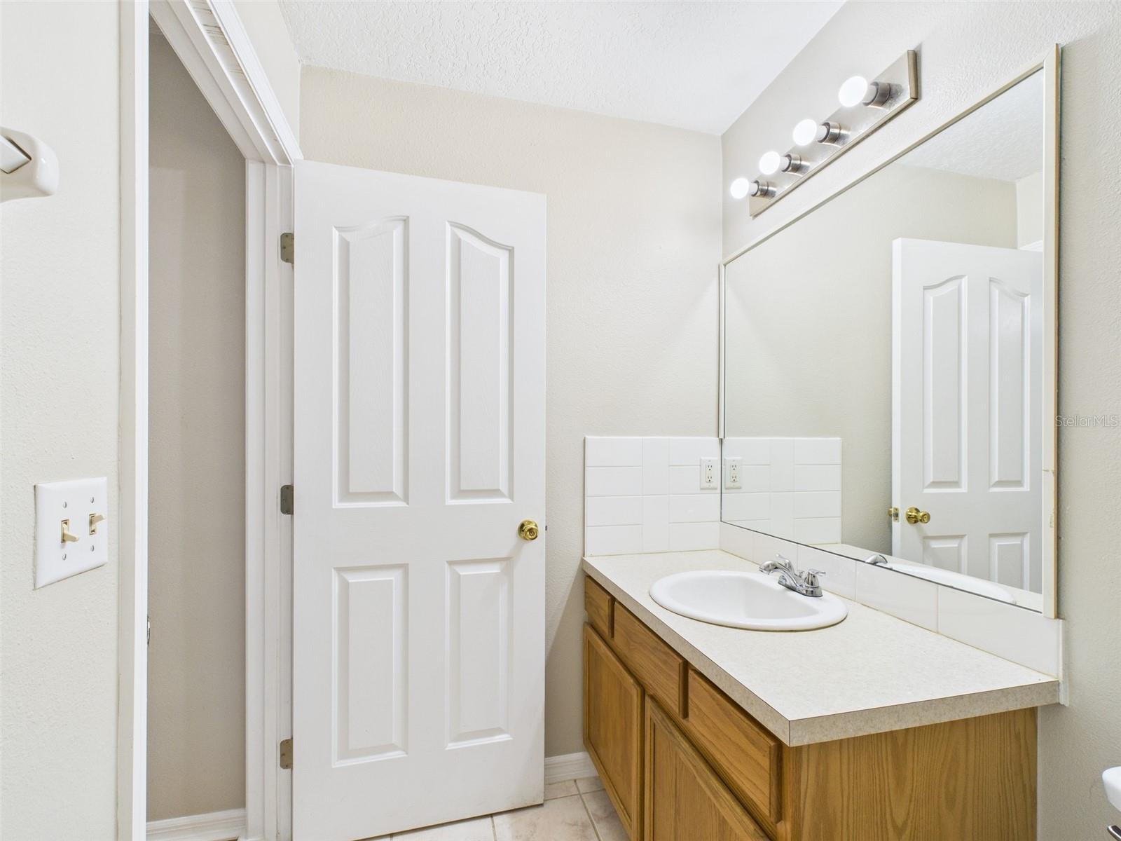 CLERMONT EAST LAKE RIDGE SUB - Residential