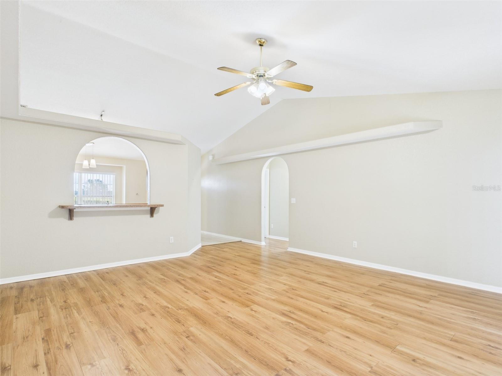 CLERMONT EAST LAKE RIDGE SUB - Residential