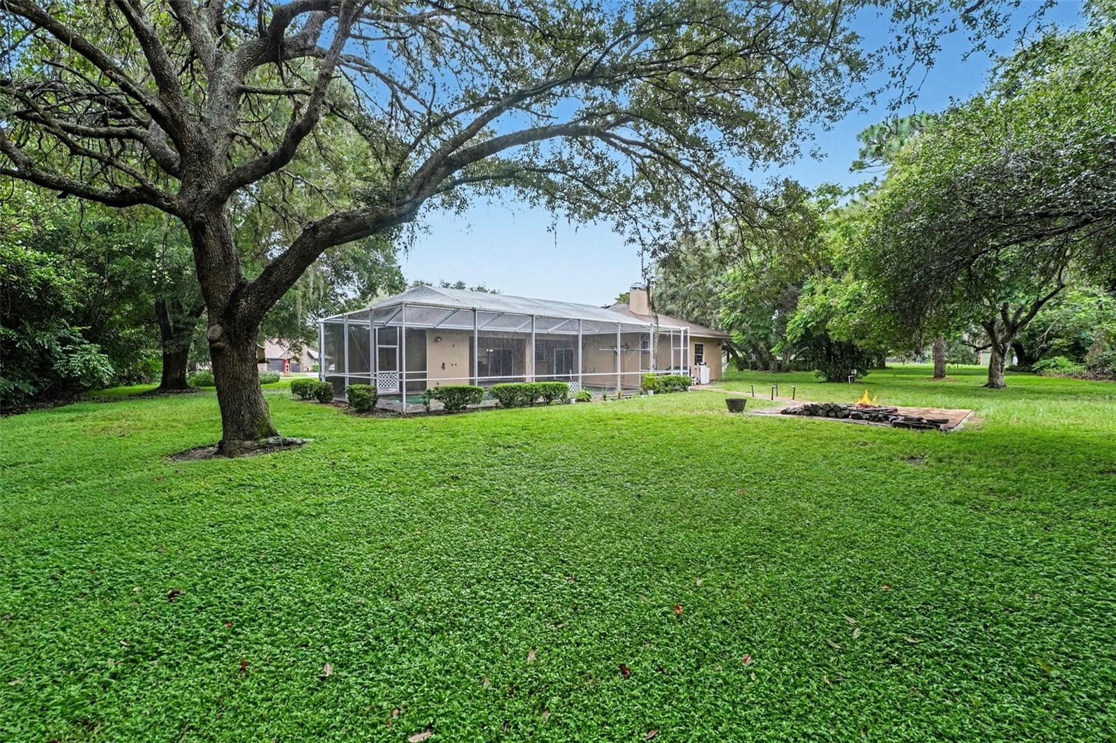 2736 SEQUOYAH DRIVE