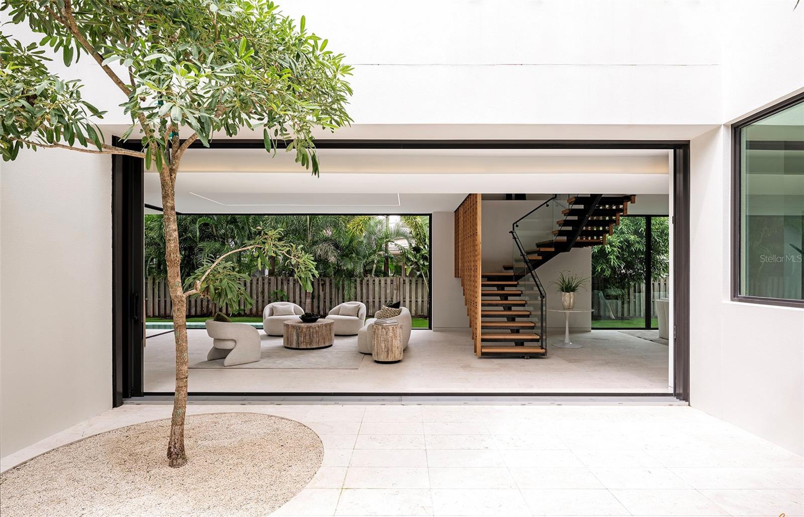 1642 BAHIA VISTA STREET