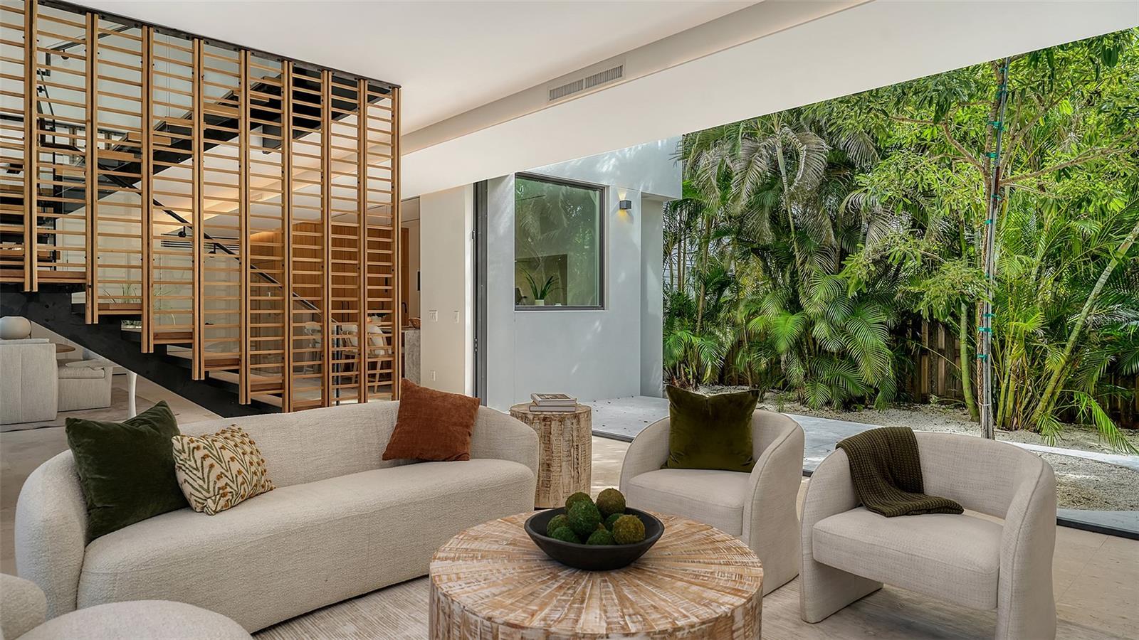 SEMINOLE HEIGHTS - Residential