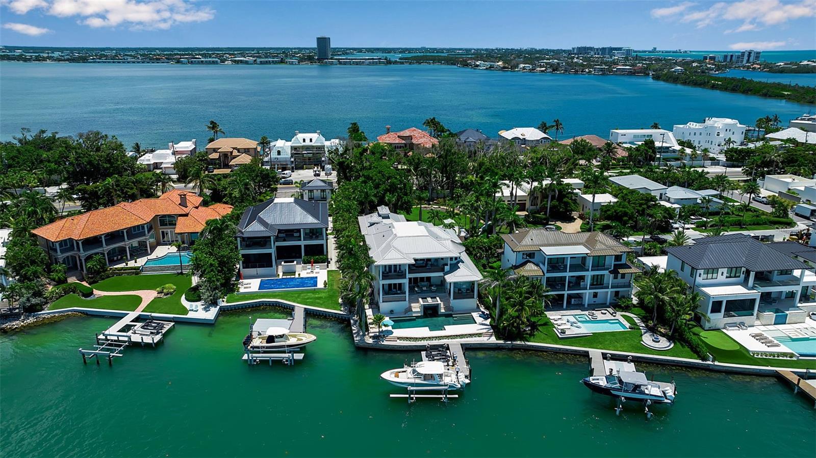 LIDO C/LIDO SHORES - Residential