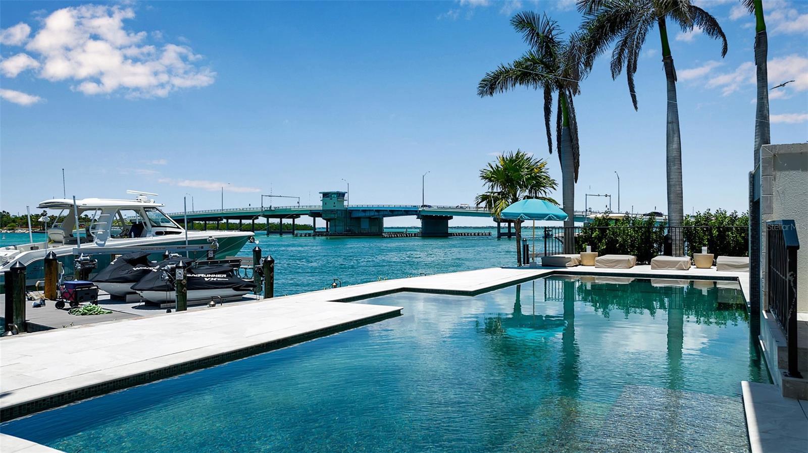 LIDO C/LIDO SHORES - Residential