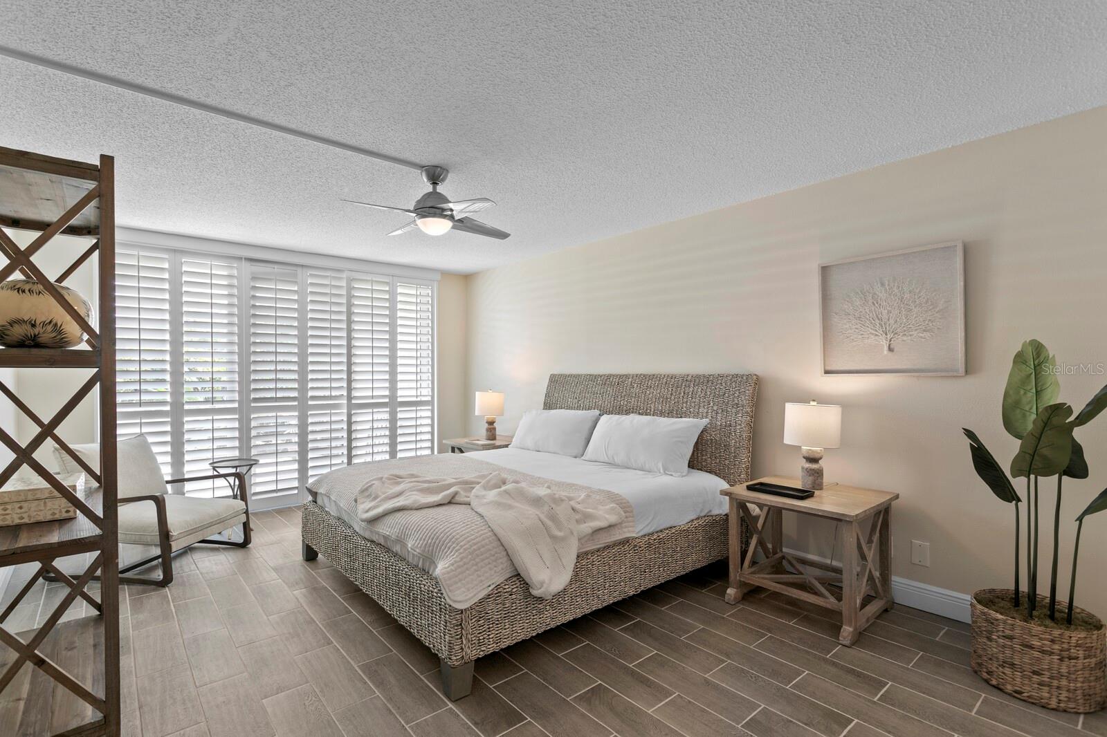 100 OAKMONT LANE 105