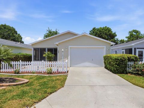 Photo of 1685 Campos Drive, The Villages, FL 32162 (MLS # G5112721)