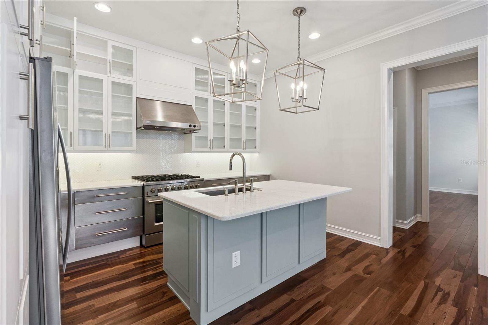 BALDWIN PARK UN #1 - Residential