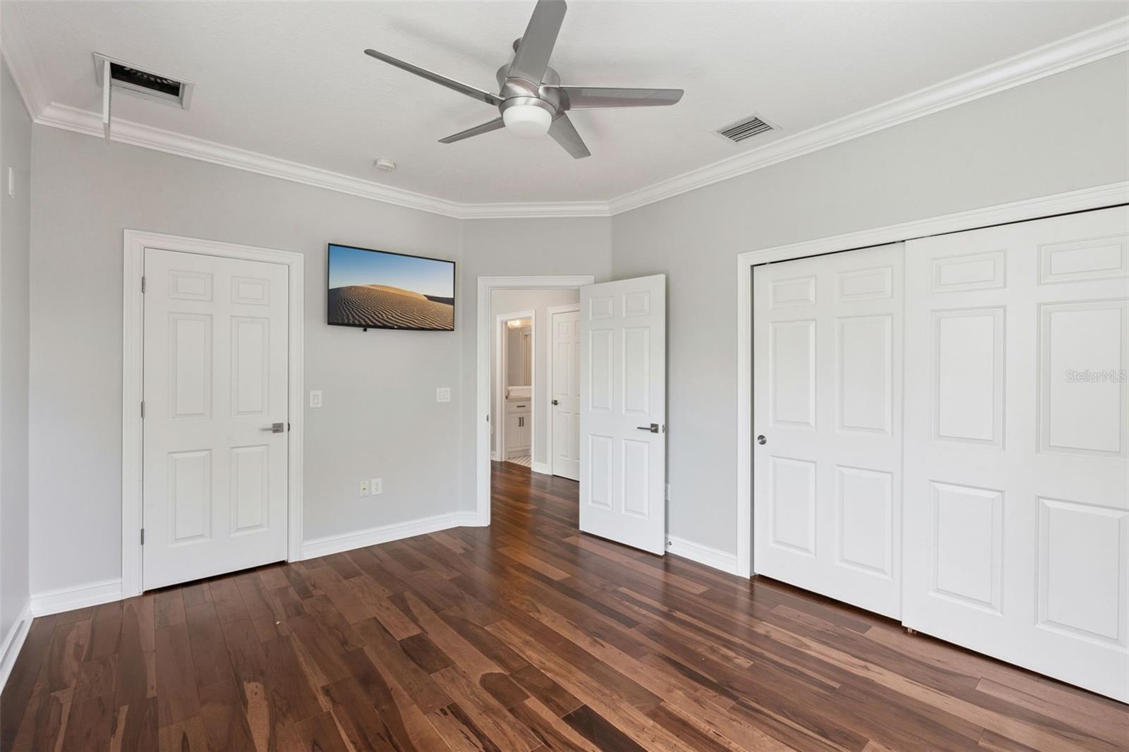 BALDWIN PARK UN #1 - Residential