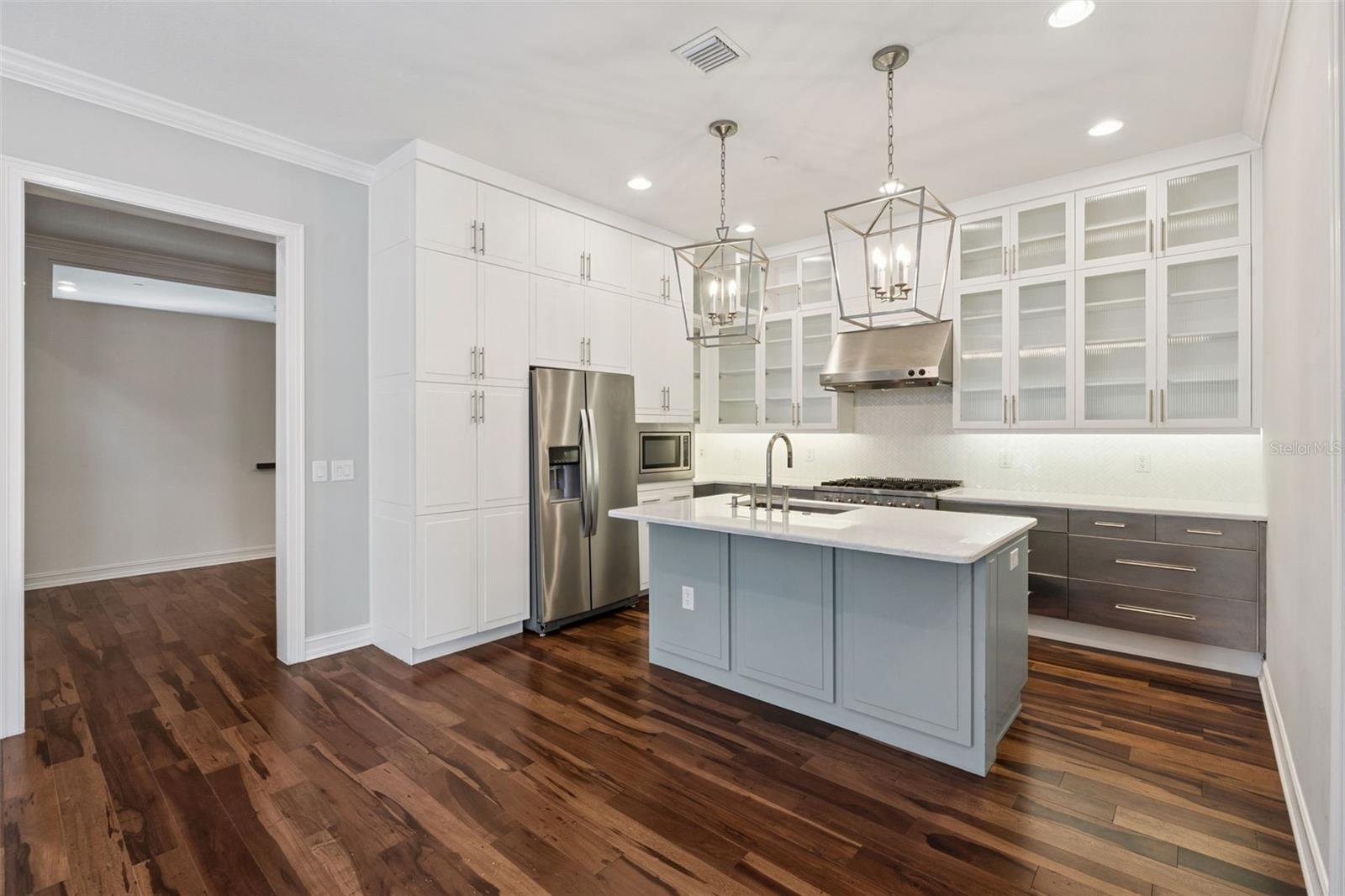 BALDWIN PARK UN #1 - Residential