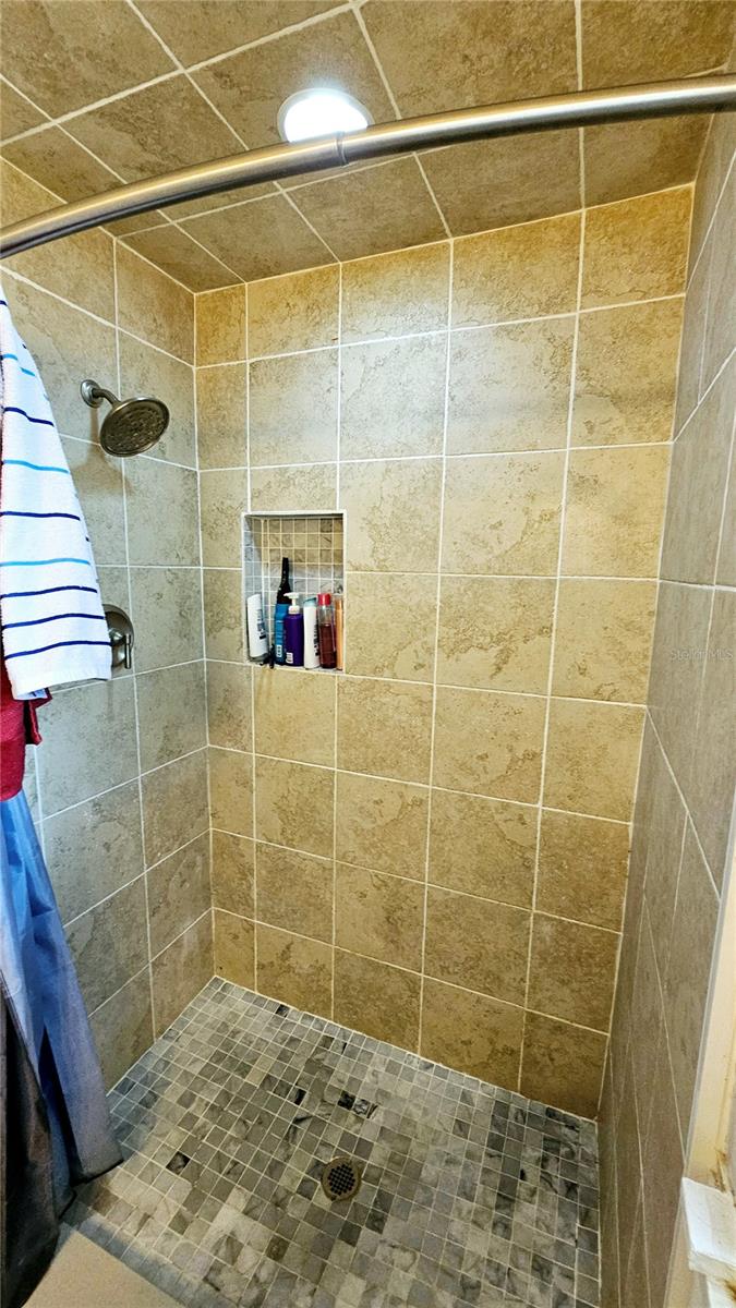 MCKAYS PRCL #2 - Residential