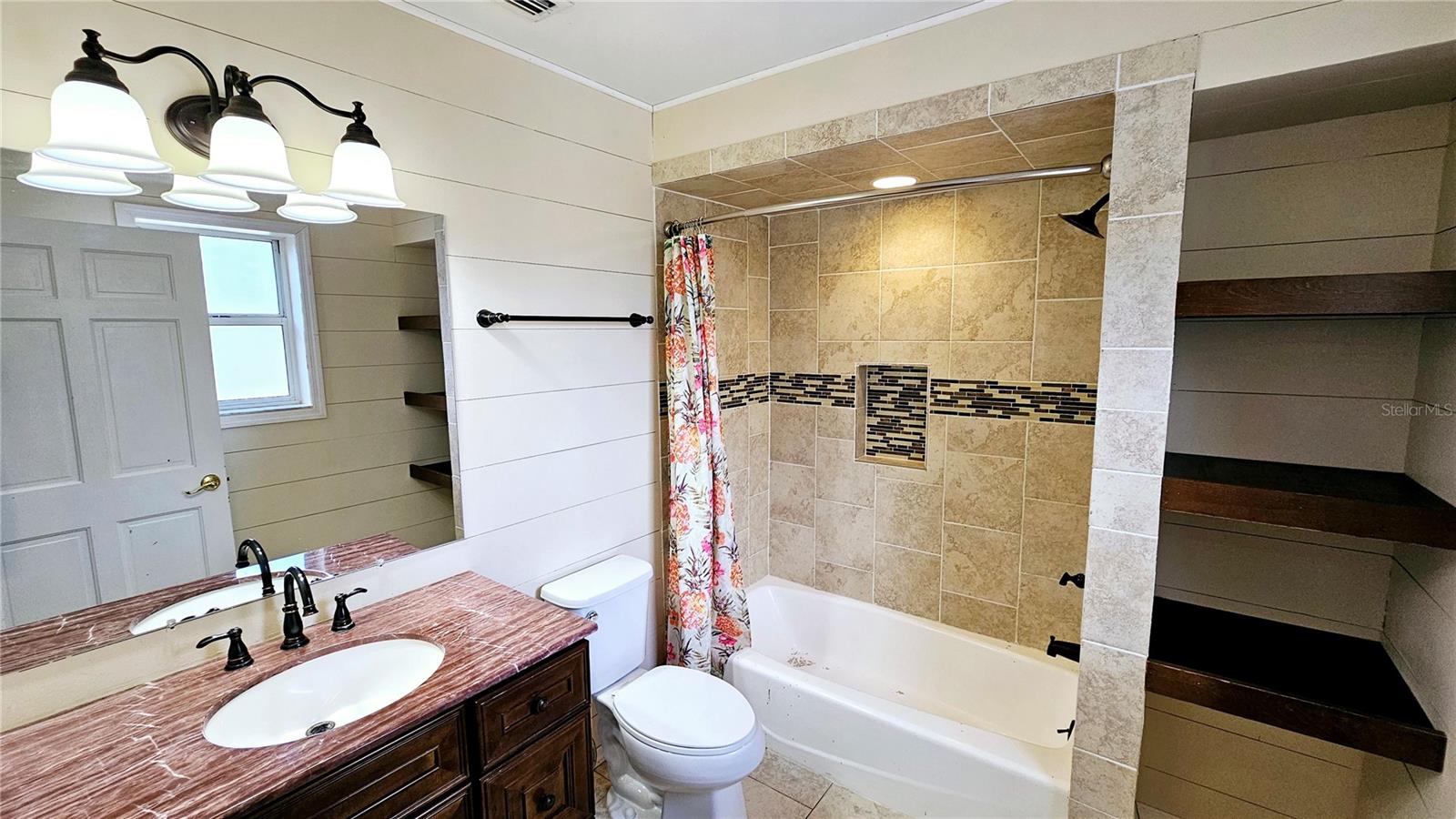 MCKAYS PRCL #2 - Residential