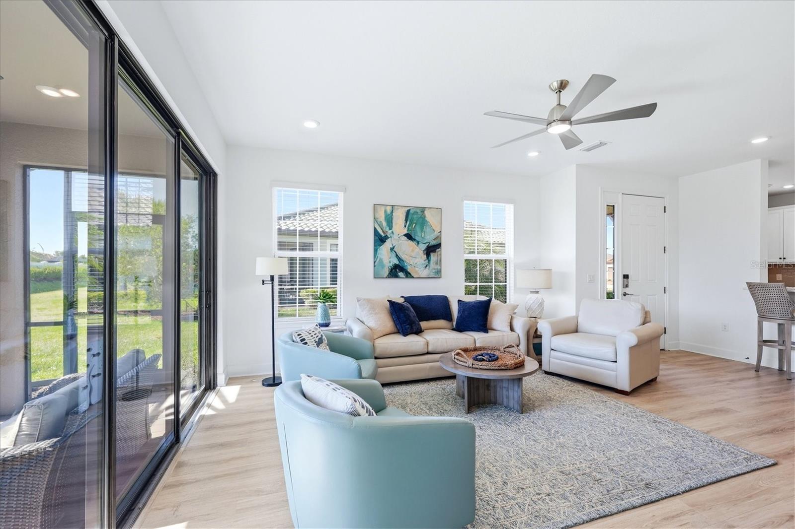 ESPLANADE AT AZARIO - Residential Lease