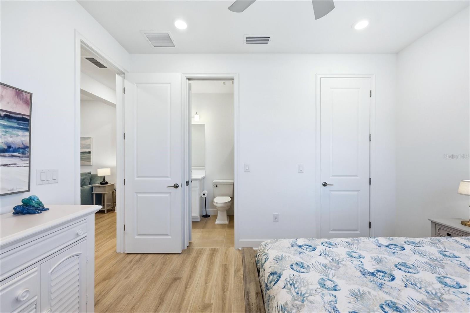 ESPLANADE AT AZARIO - Residential Lease