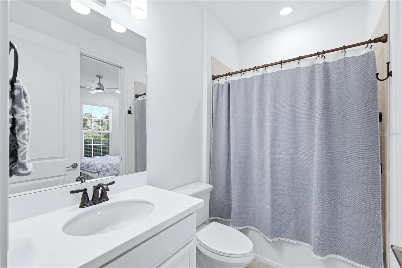 ESPLANADE AT AZARIO - Residential Lease