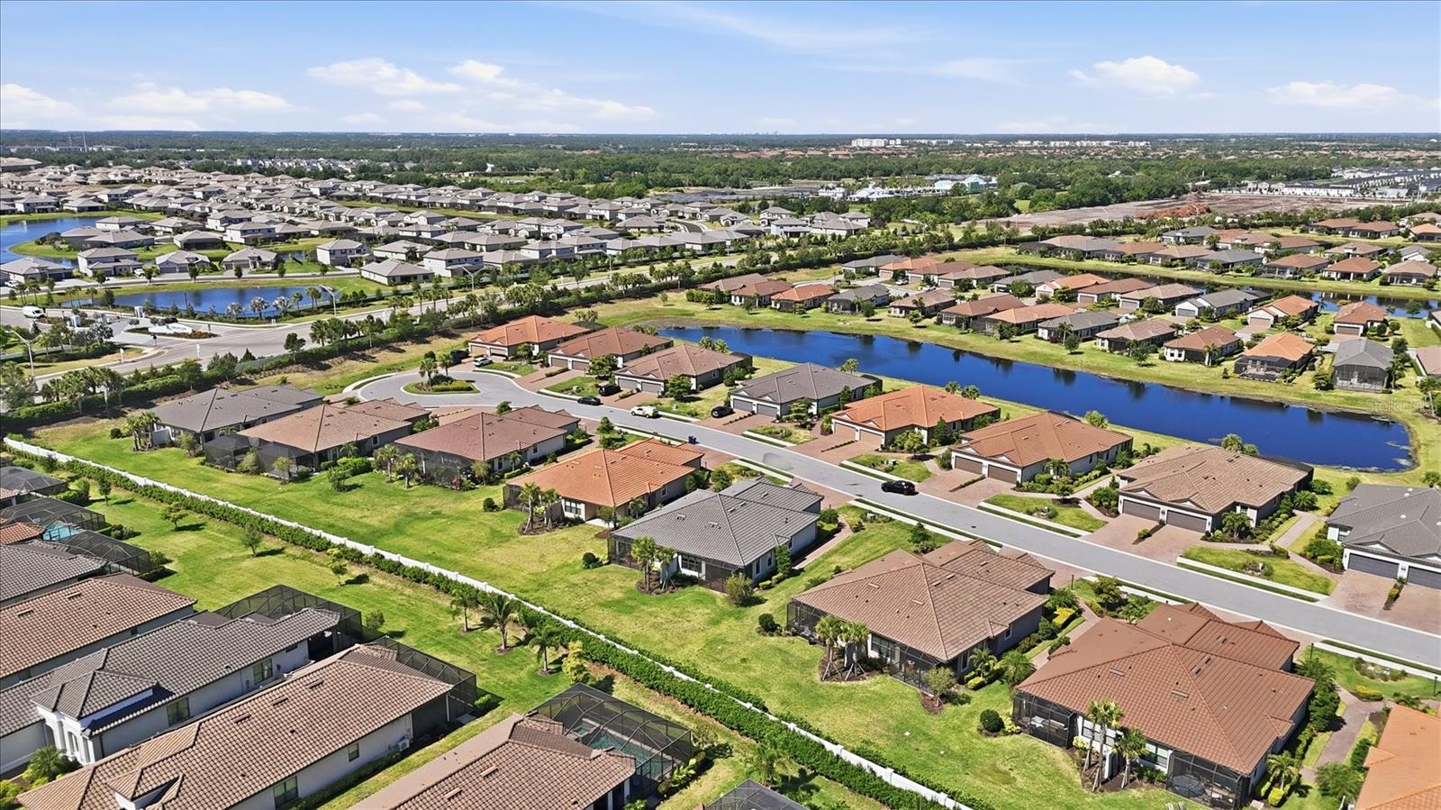ESPLANADE AT AZARIO - Residential Lease