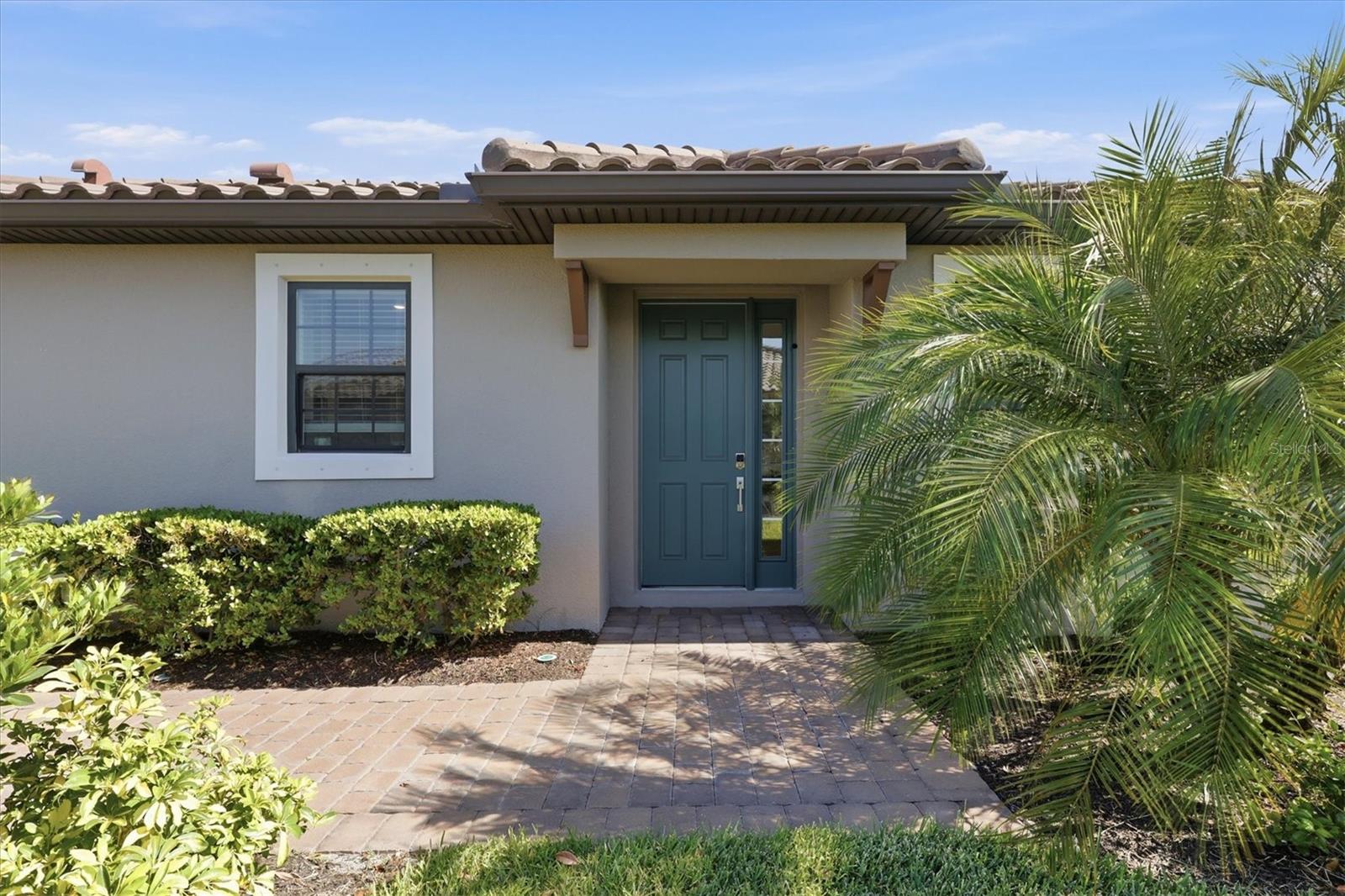 ESPLANADE AT AZARIO - Residential Lease