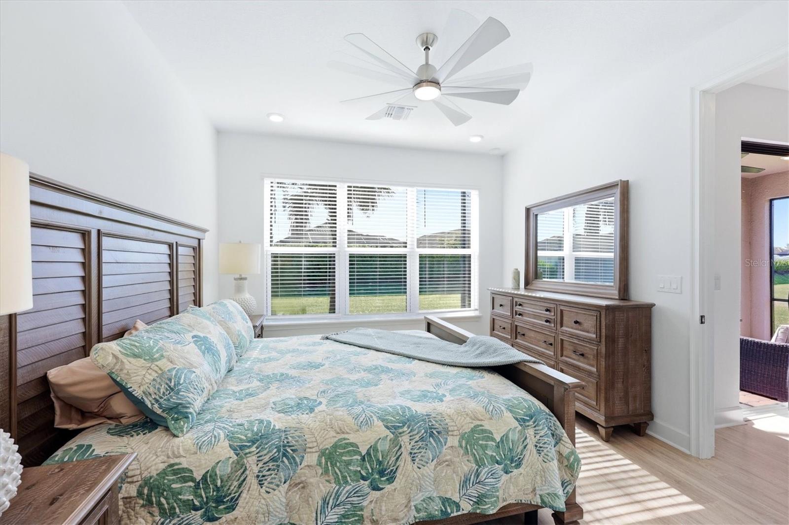 ESPLANADE AT AZARIO - Residential Lease