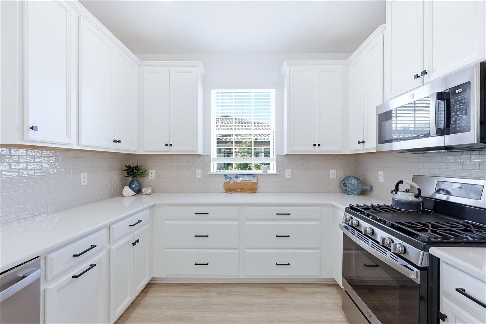 ESPLANADE AT AZARIO - Residential Lease