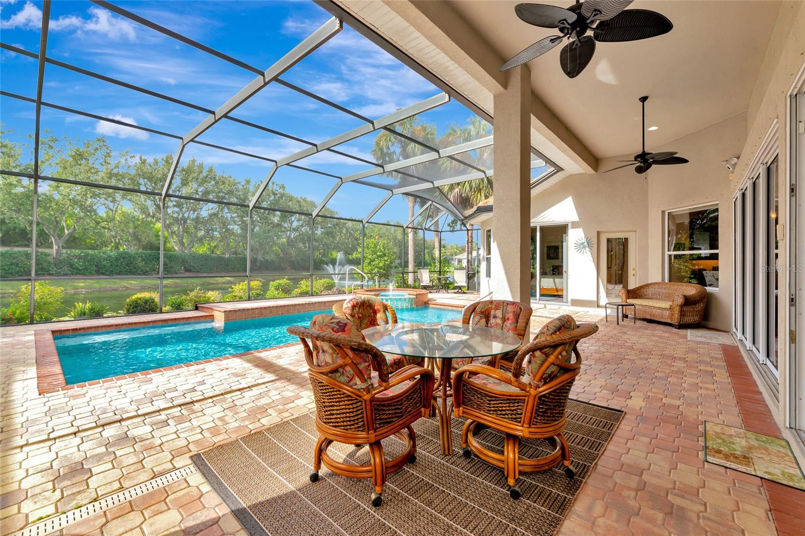 WATERLEFE GOLF & RIVER CLUB - Residential