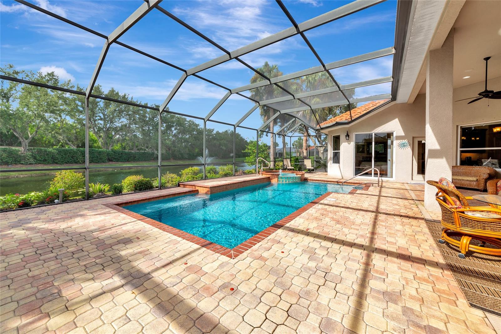 WATERLEFE GOLF & RIVER CLUB - Residential